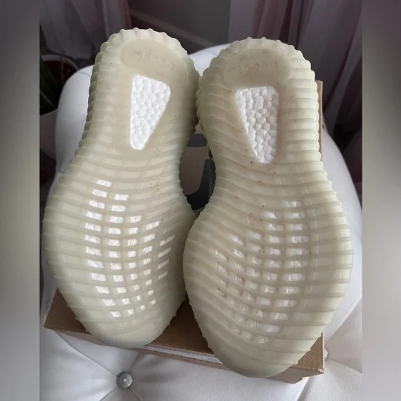 Adidas Yeezy Boost 350 V2 Blue Tint - Size: 4 (Worn 2x)